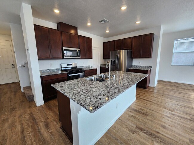 Foto del edificio - Southwest Beauty