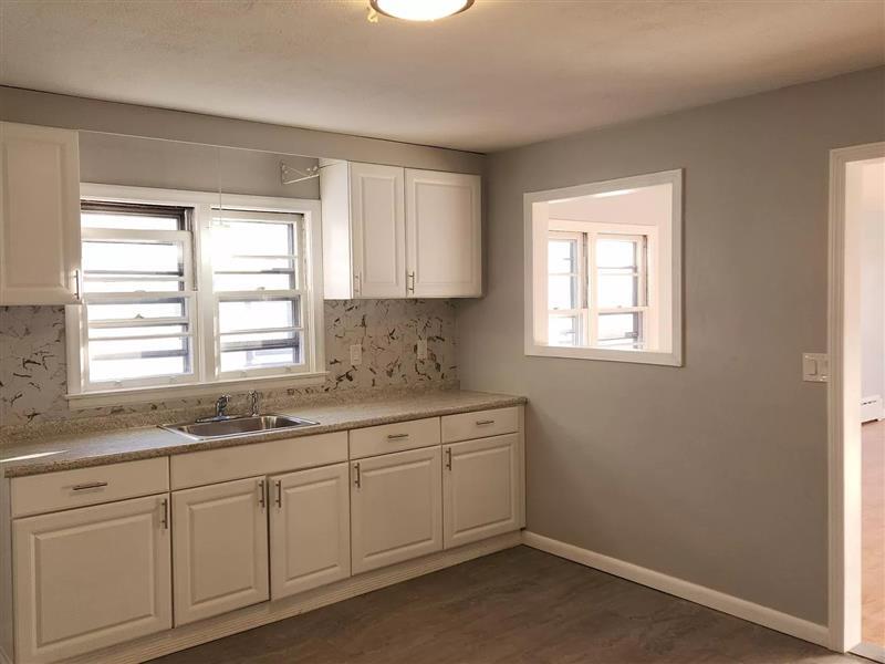 274 Cornwall St, Hartford, CT 06112 House Rental in Hartford, CT