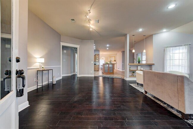 Building Photo - 7536 NW 132nd St