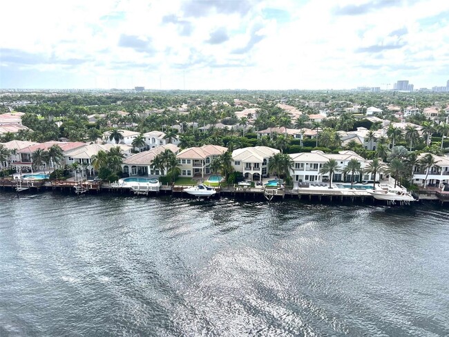 Foto del edificio - 1600 S Ocean Dr