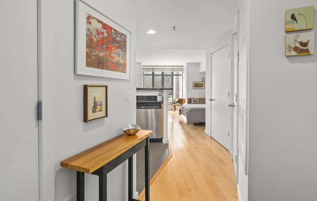 Entryway - 3883 Connecticut Ave NW