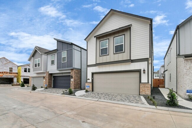 Foto del edificio - 8407 Arden valley Ln