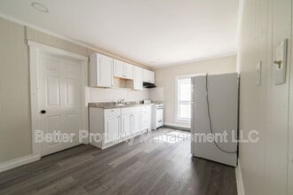 Building Photo - 414-416 W Park Ave