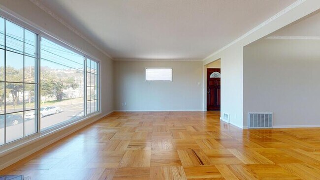 Foto del edificio - 384 Chester St