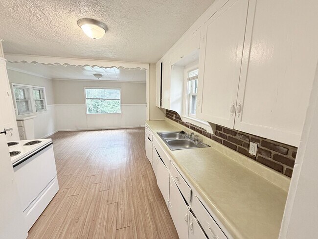 Foto del edificio - 2837 N 42nd St