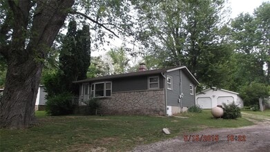 Building Photo - 6183 S Fairfax Rd
