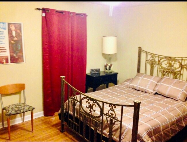 Dormitorio 3 - 1022 Old Mayhew Rd