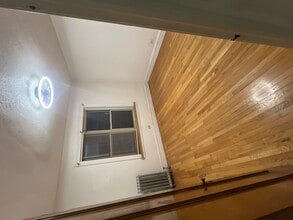 Building Photo - 2408 E 77th St