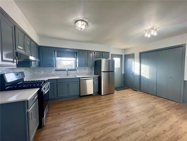 Foto del edificio - 902 SE G St