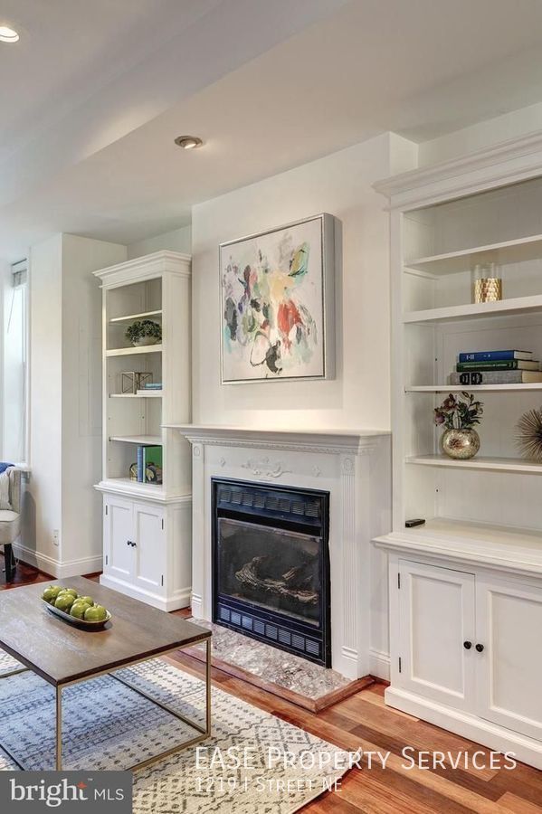 Building Photo - 1219 I St NE