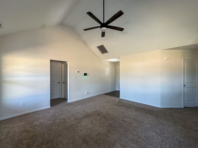 Foto del edificio - 3 Bed 2 Bath Plus Bonus Room in Parkton