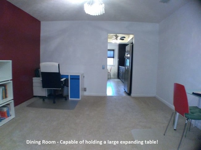 Building Photo - 6429 Deerings Ln