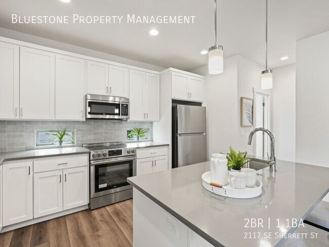 Foto del edificio - 2117 SE Sherrett St