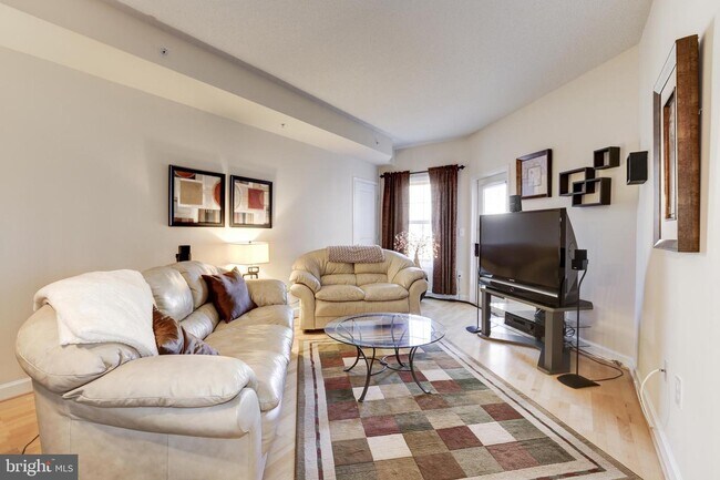 Foto del edificio - 1111 25th St NW