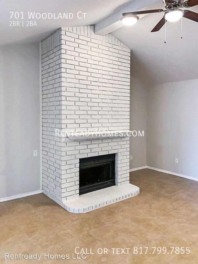 Foto del edificio - 2 br, 2 bath House - 701 Woodland Ct
