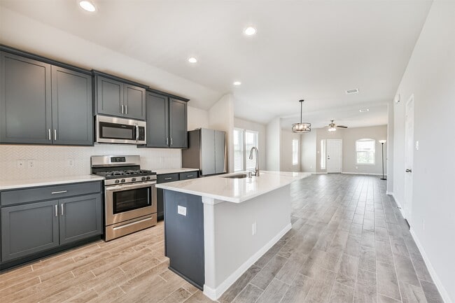 Building Photo - 13114 Dalvay Beach Dr