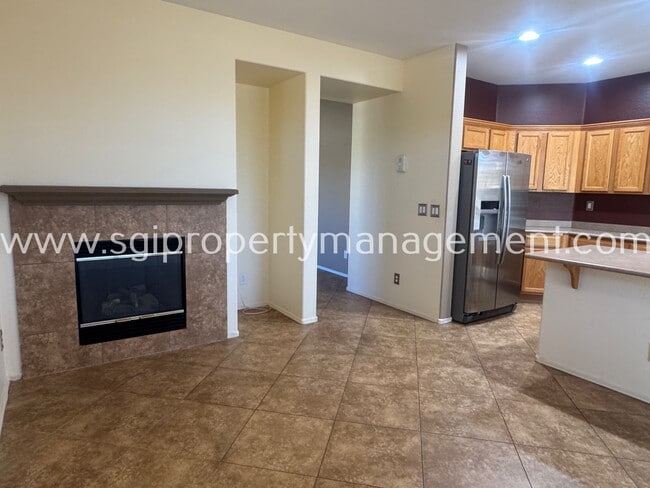 Building Photo - 39826 N Mill Creek Ct