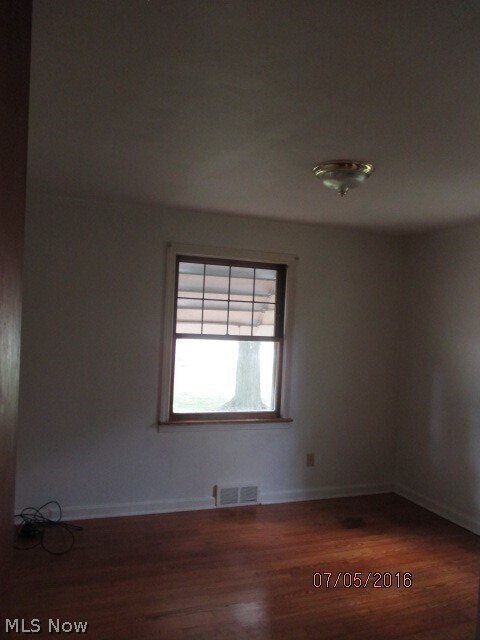 Foto del edificio - 86 Ferncliff Ave