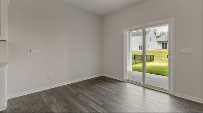 Building Photo - 203 Pisgah St