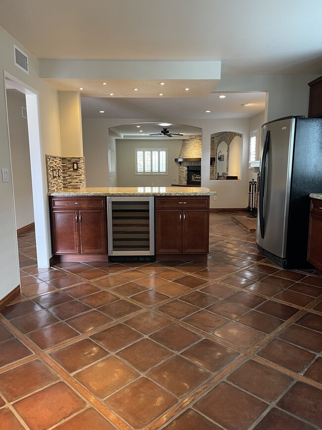 Building Photo - 17761 Quintana Ln
