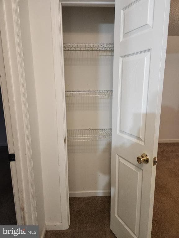 Building Photo - 513 E 11th Ave