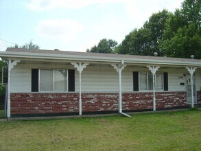 Building Photo - 2146 E Bennett St