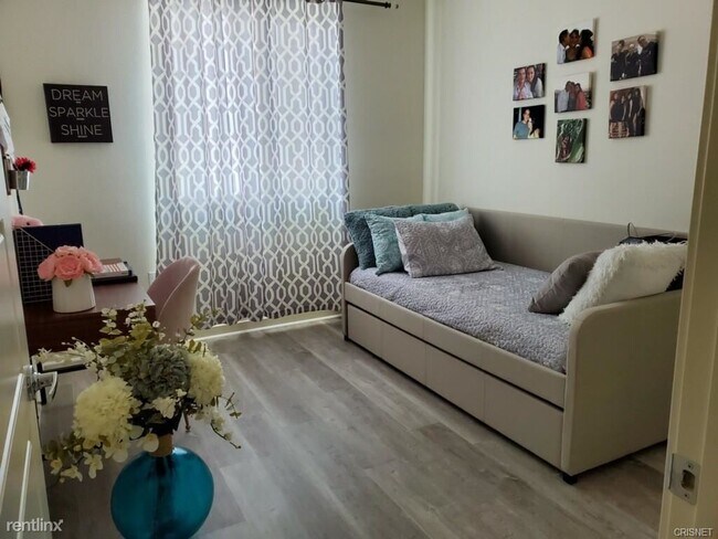 Foto del edificio - 3 br, 3 bath Townhome - 19528 Cardin Pl