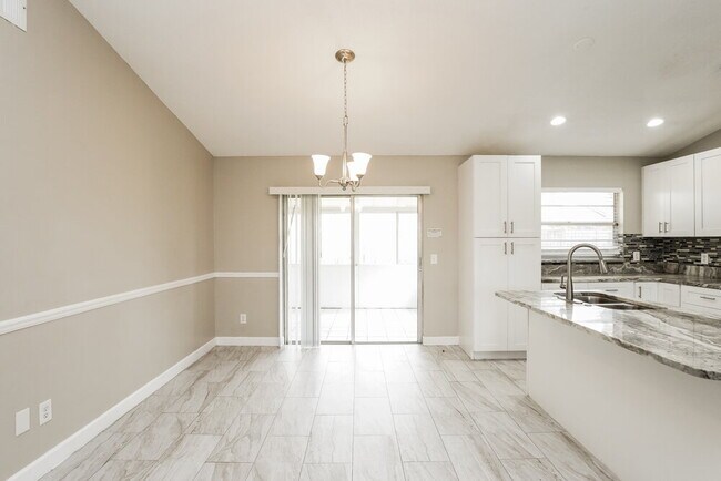 Foto del edificio - 2767 Muscatello St