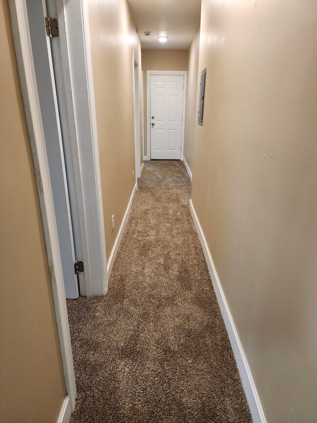 Foto del edificio - 2490 Woodmere St