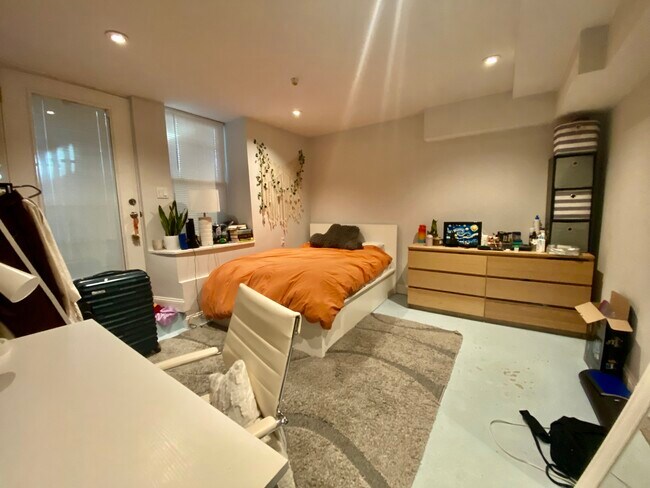 Foto del edificio - 14 Alleghany St