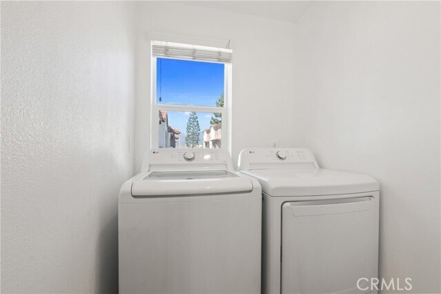 Foto del edificio - 13266 Ramona Blvd