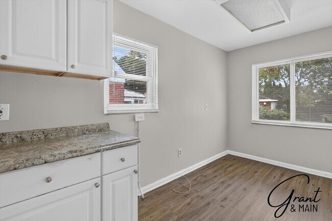 Foto del edificio - 7726 Beaverland St