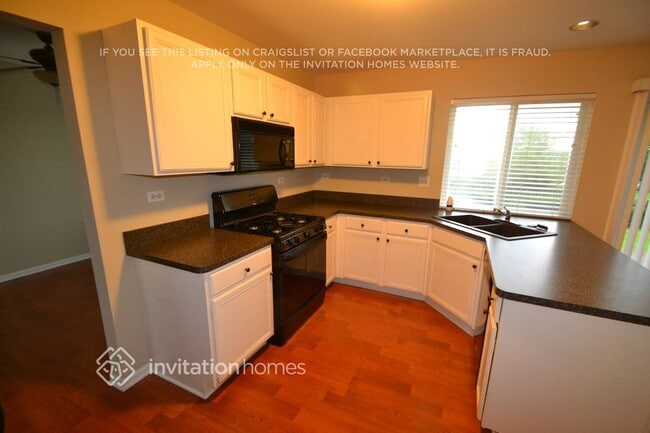 Building Photo - 2521 Stanton Cir