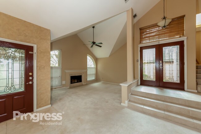 Foto del edificio - 23 Silver Canyon Pl