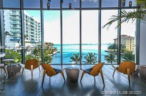 Foto del edificio - 460 NE 28th St