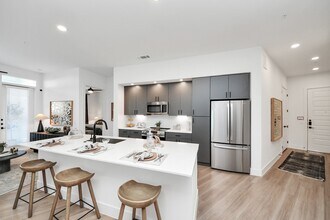 Building Photo - 15635 Memorial Dr