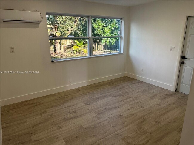Building Photo - WALDIN ACRES