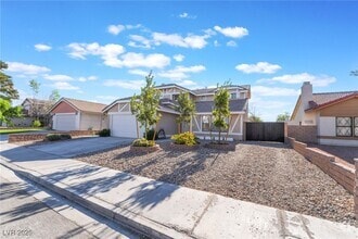 Building Photo - 4338 Apex Dr