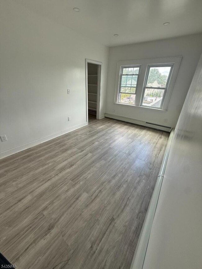 Building Photo - 85 Sunnyside Terrace