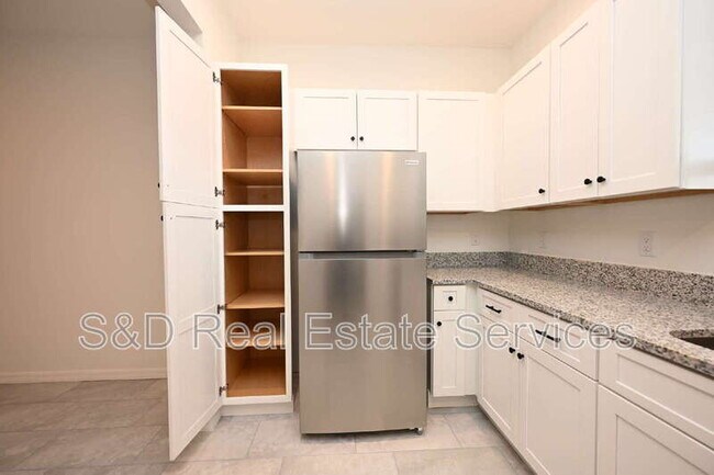 Foto del edificio - 1013 N Brunnell Pkwy