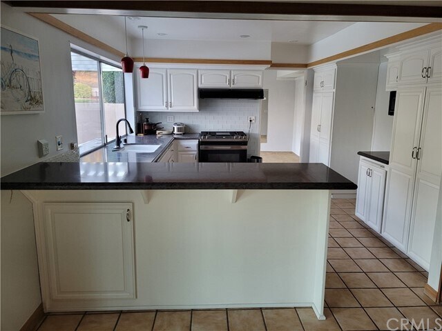 Building Photo - 8441 Waverly Dr