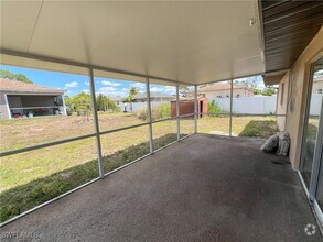 Building Photo - 8109 Sanibel Blvd