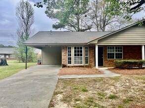 Building Photo - 1820-20 Stonecreek Dr NW