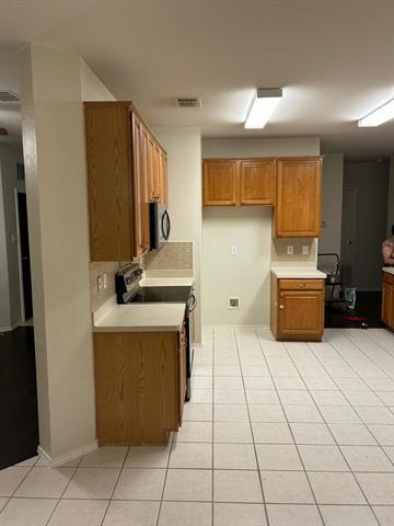 Building Photo - 1305 Cahaba Dr