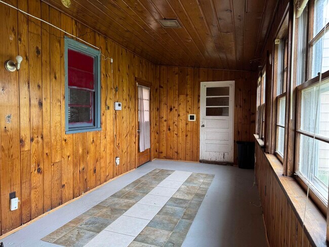 Foto del edificio - 1532 Vernon Ave