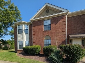 Building Photo - 501 Chandler Pl
