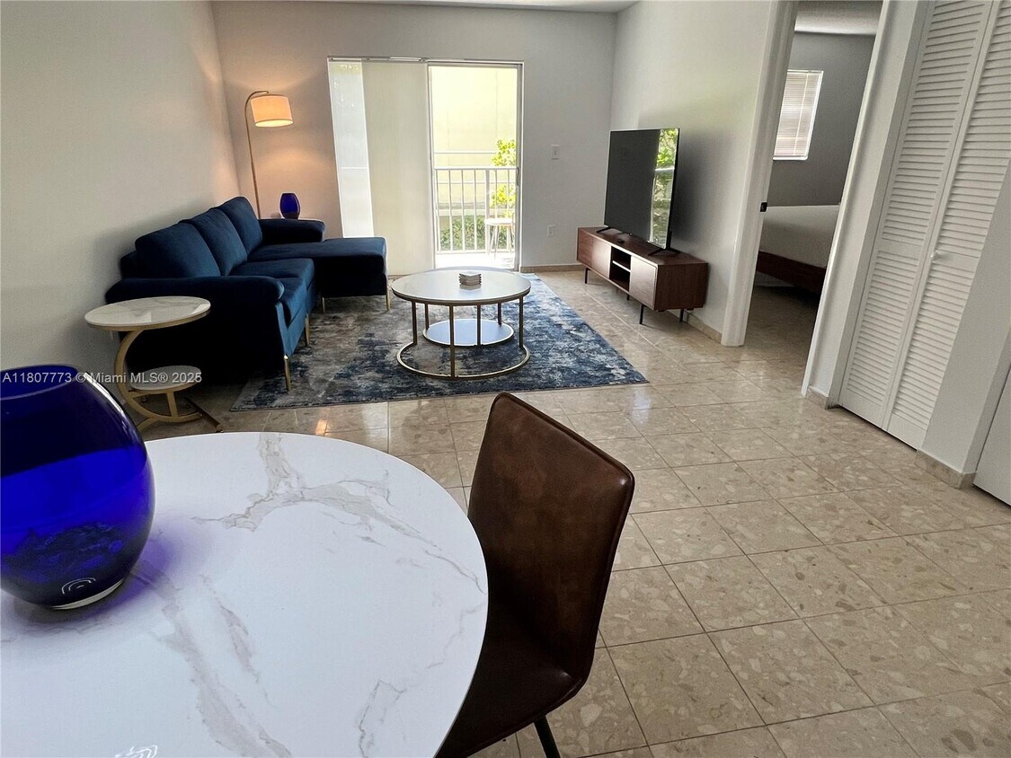 Foto principal - 1605 Meridian Ave