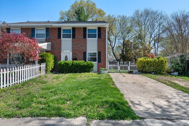 Building Photo - 3-Bedroom Home with Spacious Living and a ...