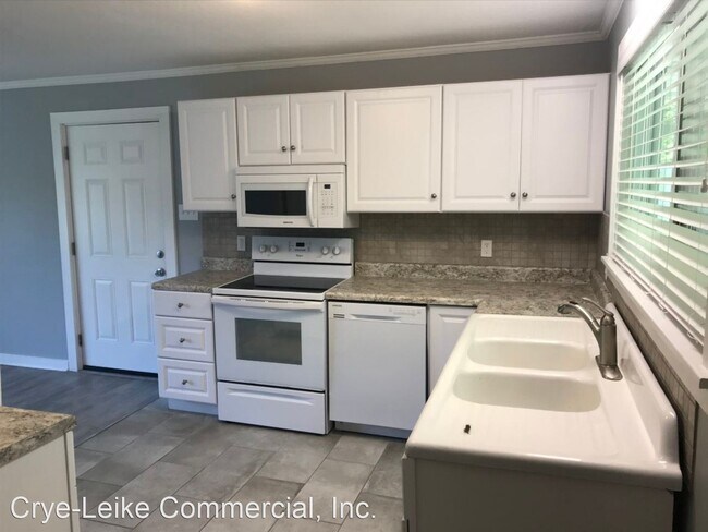 Foto del edificio - 2 br, 1 bath House - 129 Manhattan Ave.