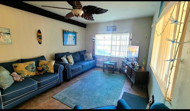 Foto del edificio - 7400 Harding Ave